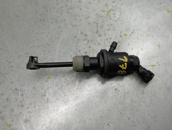 Bomba de embraiagem NISSAN Micra V (K14)