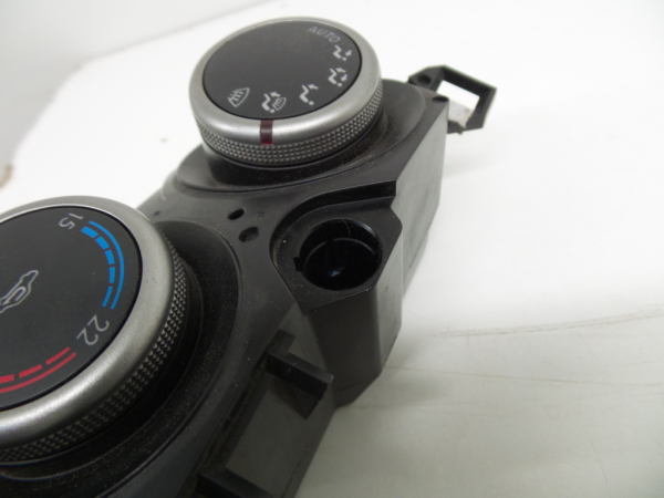 Climate control MAZDA 2 (DE) Imagem-3