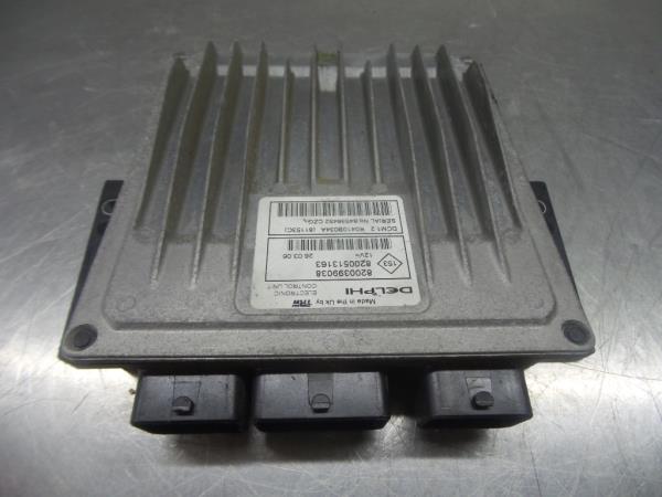 Centralina motor / ECU RENAULT Clio III (BR0/1, CR0/1)