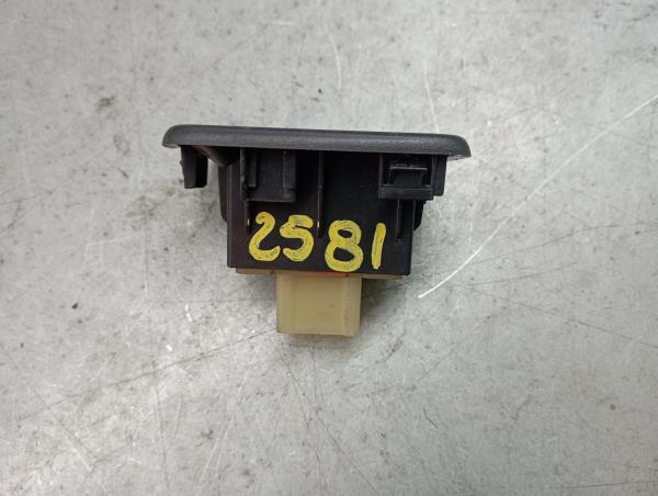 Mando / interruptor elevalunas delantero derecho MERCEDES-BENZ Citan (415) Imagem-1