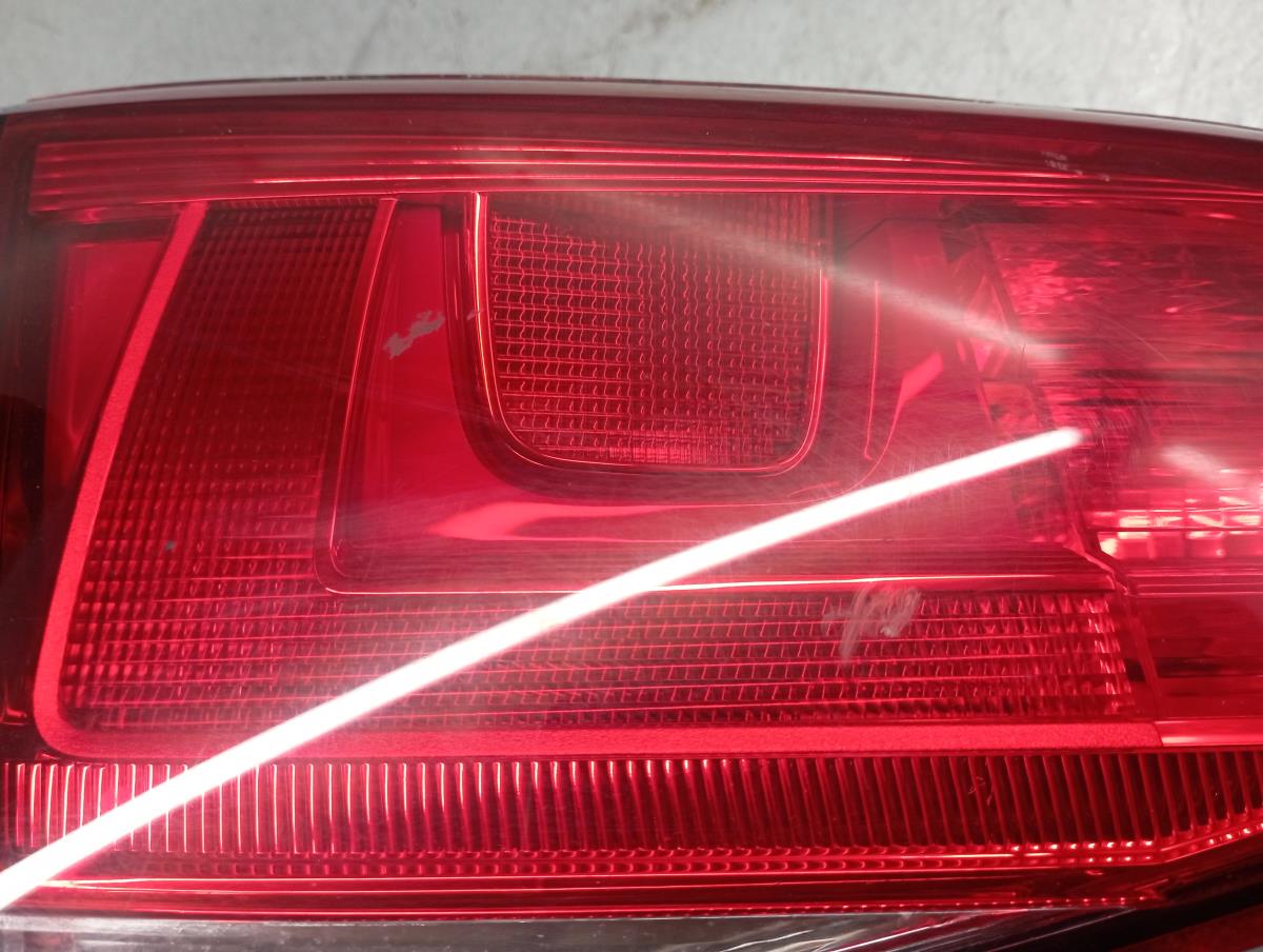 Left Tailgate light  VOLKSWAGEN Golf VII (5G1, BQ1, BE1, BE2) Imagem-3