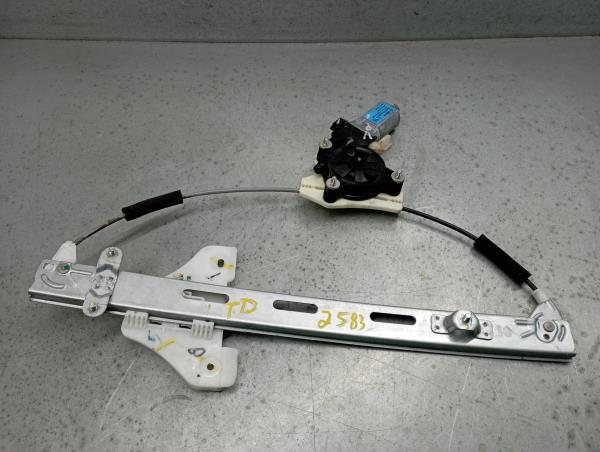 Alzavetro posteriore destro HYUNDAI i20 (GB)