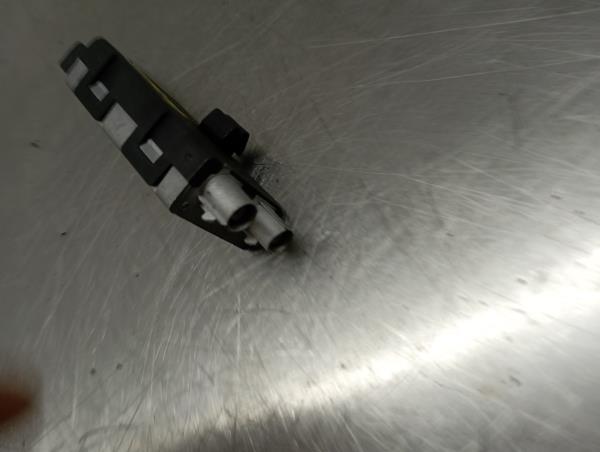 Amplificador de antena PEUGEOT 2008 II (U_) Imagem-1