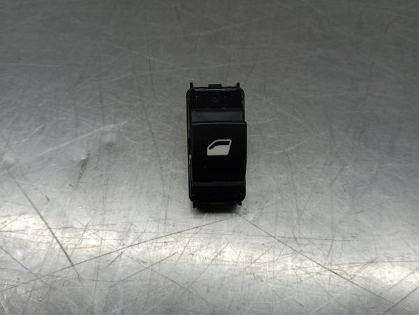 Commande / interrupteur lève-vitre Avant Droite CITROËN C3 III (SX)