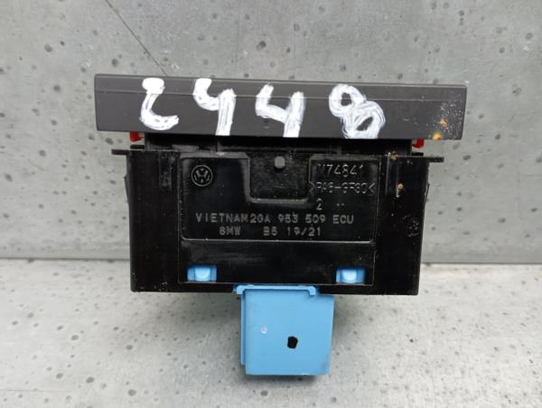 Warning Switch VOLKSWAGEN T-Roc (A11) Imagem-3