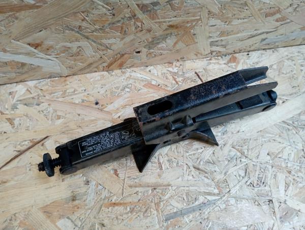 Macaco JAGUAR XJ (X300, X330) Imagem-1