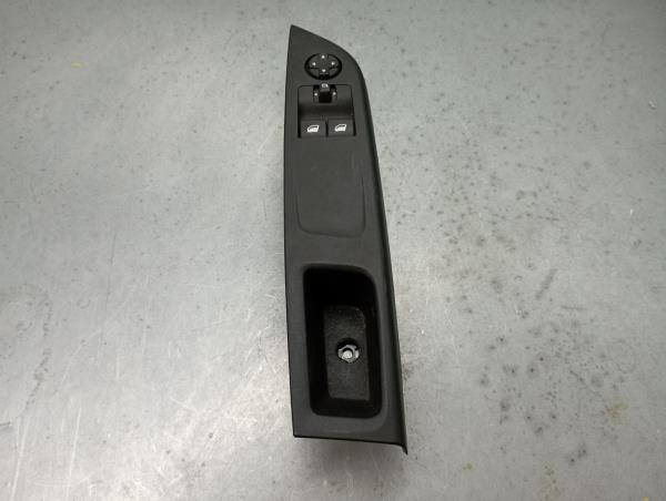 Commande / interrupteur lève-vitre Avant gauche OPEL Corsa F