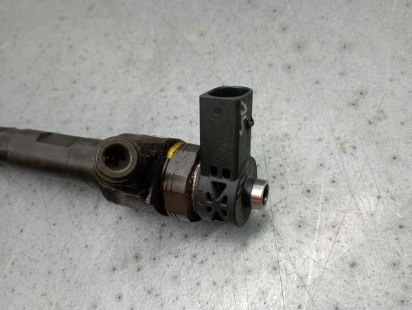 Inyector VOLKSWAGEN Golf VII (5G1, BQ1, BE1, BE2) Imagem-3