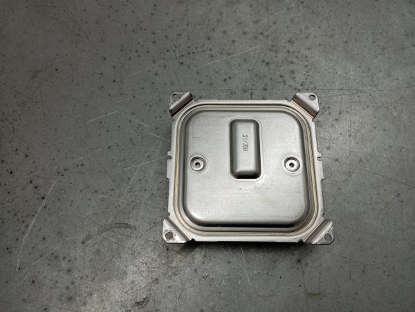 Balasto Xenón / Módulo LED RENAULT Clio V (BF_)