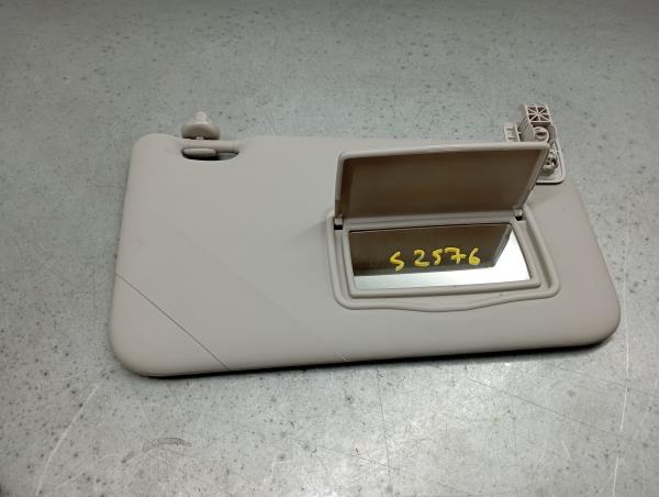 Pála de sol direita NISSAN Micra V (K14) Imagem-1