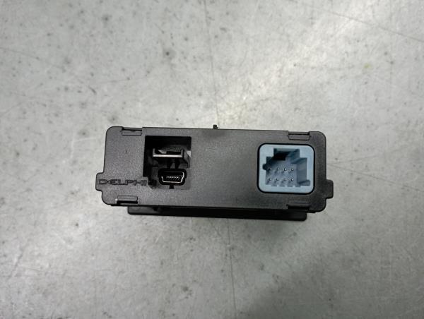 Módulo USB / AUX / IPOD RENAULT Captur II Imagem-1