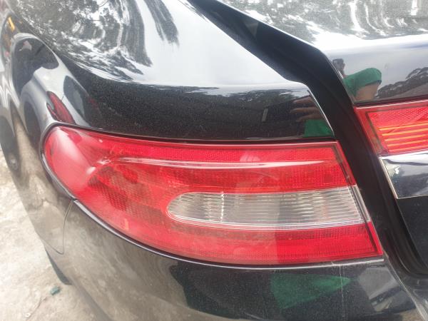 Feu arrière Gauche JAGUAR XF (X250)