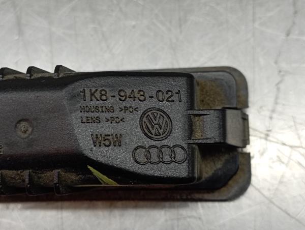 Feu de plaque VOLKSWAGEN Golf VII (5G1, BQ1, BE1, BE2) Imagem-3