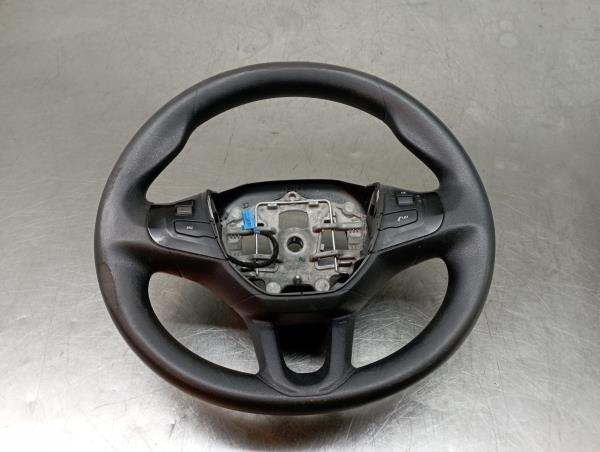 Steering wheel PEUGEOT 208 Imagem-0