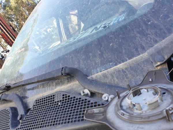 Bras de balai avant gauche RENAULT Twingo III (BCM_) Imagem-0
