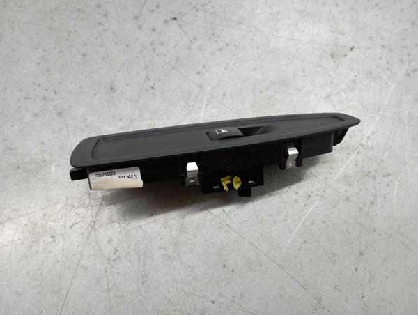 Mando / interruptor elevalunas delantero derecho BMW 1 (F20) Imagem-0