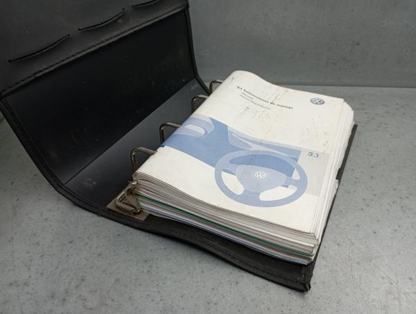 Borsa con manuale dell’utente del veicolo VOLKSWAGEN Passat Variant (3C5) Imagem-1