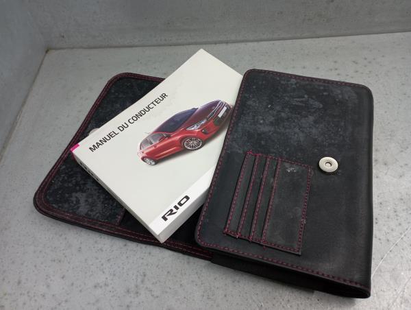 Bolsa con manual del usuario del vehículo KIA Rio IV (YB) Imagem-1