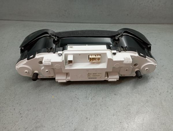 Quadrante / painel de instrumentos PEUGEOT 308 SW II Imagem-1