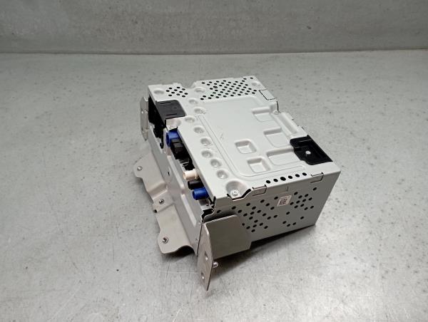 Car radio FORD Fiesta VII (HJ, HF) Imagem-2