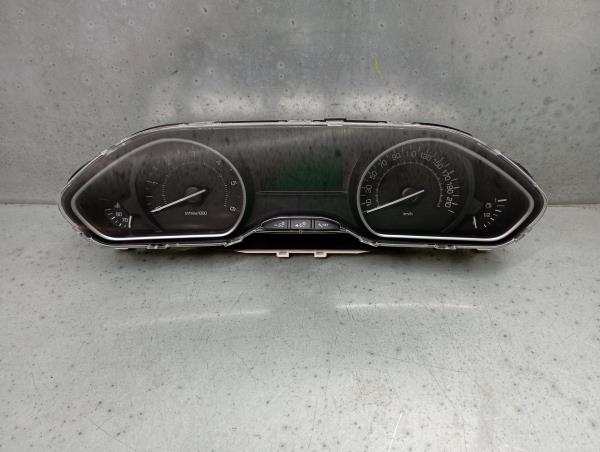 Quadrante / Cuadro de instrumentos PEUGEOT 208 Van Imagem-1