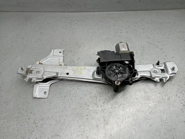 Elevalunas trasero izquierdo PEUGEOT 2008 I (CU_)