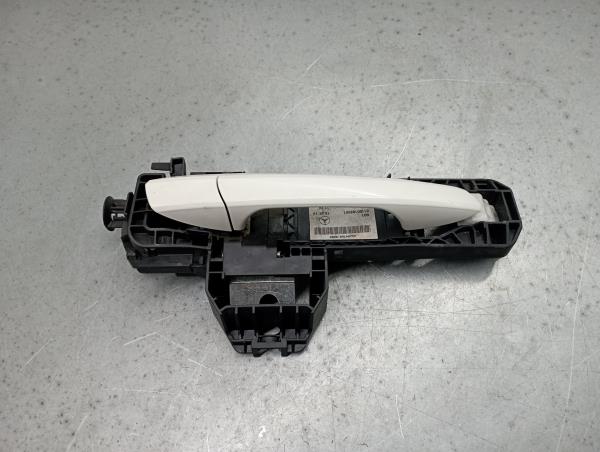 Right front door handle MERCEDES-BENZ Classe A (W176) Imagem-1
