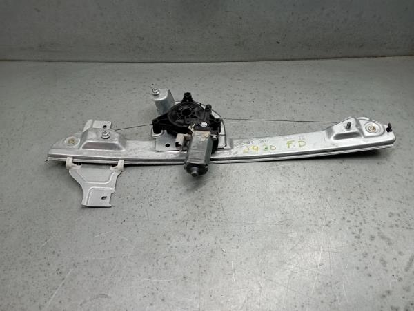 Elevalunas delantero derecho PEUGEOT 2008 I (CU_)