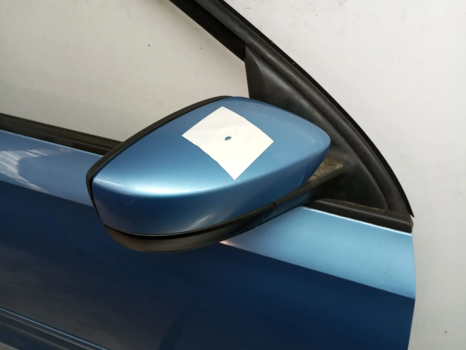 Retrovisor / espelho direito SKODA Rapid Spaceback (NH1)