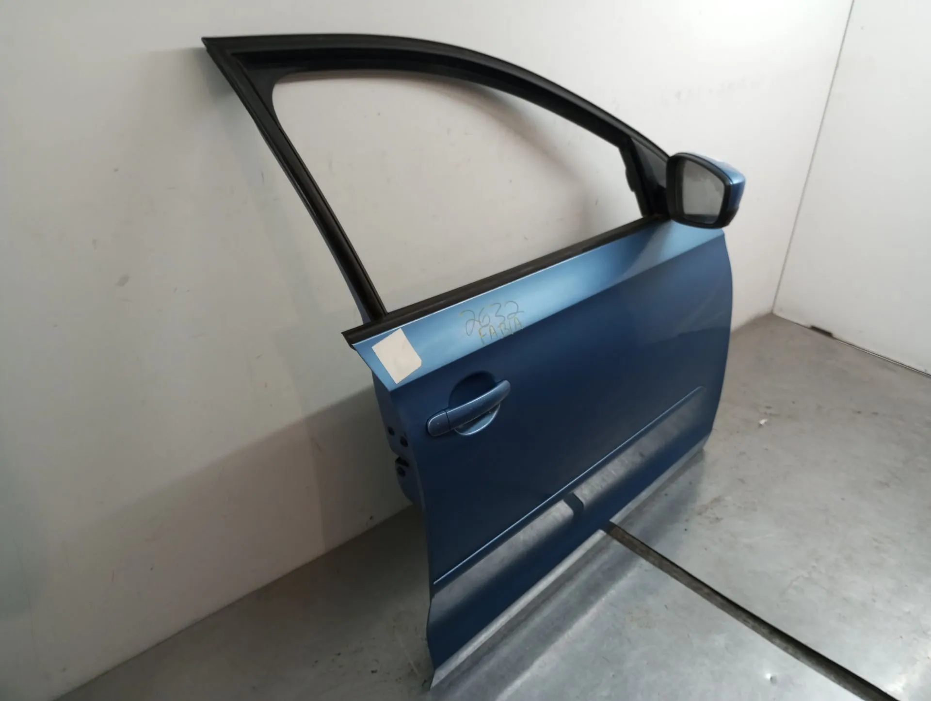 Porta frente direita SKODA Rapid Spaceback (NH1) Imagem-2