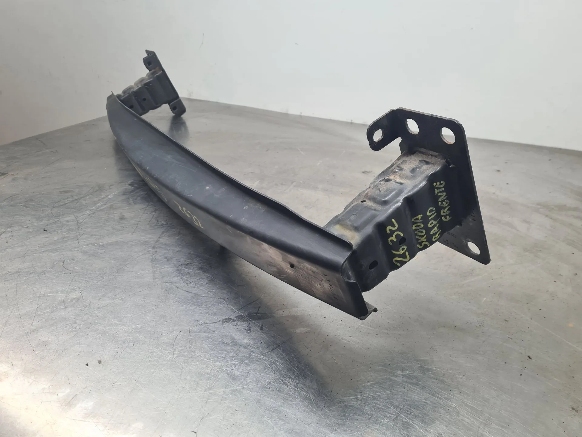 Front bumper reinforcement SKODA Rapid Spaceback (NH1) Imagem-4