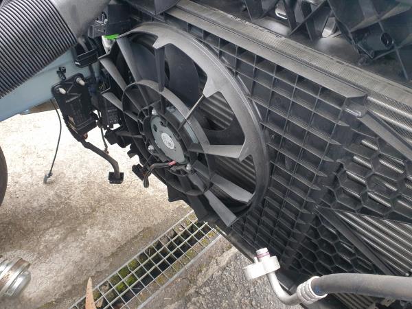 Termoventilador SKODA Rapid Spaceback (NH1)