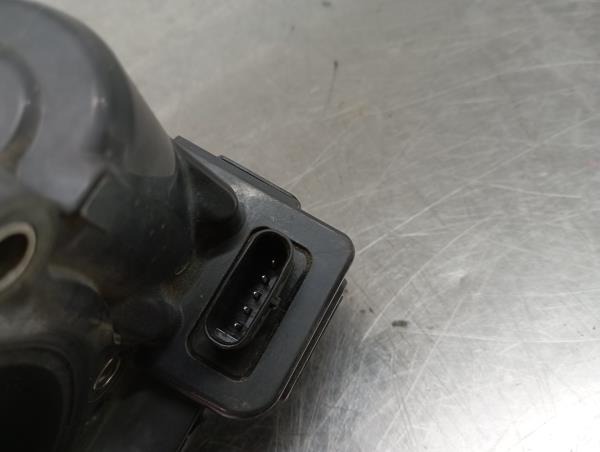 Throttle body MERCEDES-BENZ Classe A (W176) Imagem-2