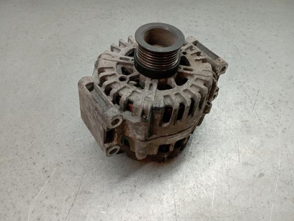 Alternador MERCEDES-BENZ Vito (W447) Imagem-1