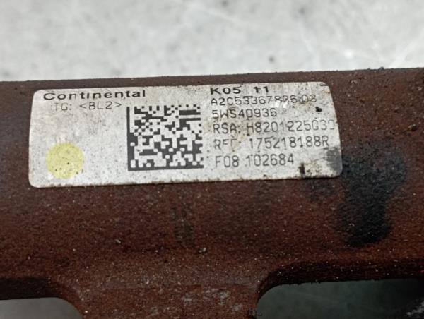 Rampa iniettori RENAULT Megane III (BZ0_) Imagem-2