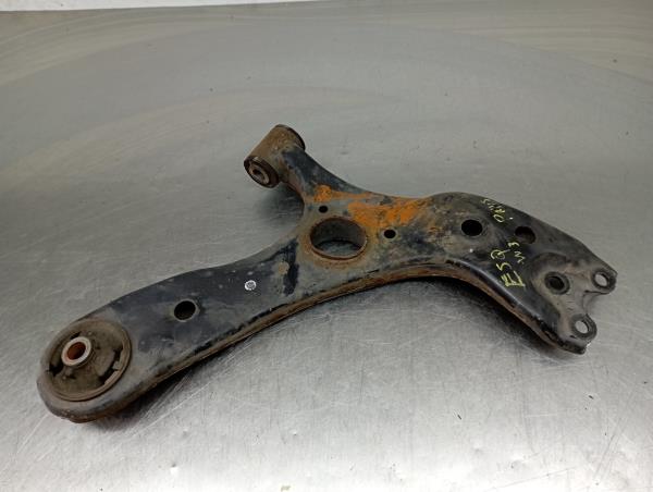Braccio di sospensione anteriore sinistro TOYOTA Prius Hatchback (_W3_)