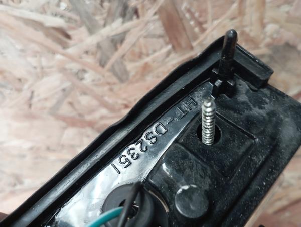 Freccia anteriore sinistra NISSAN Sunny I Sedan (B11) Imagem-2