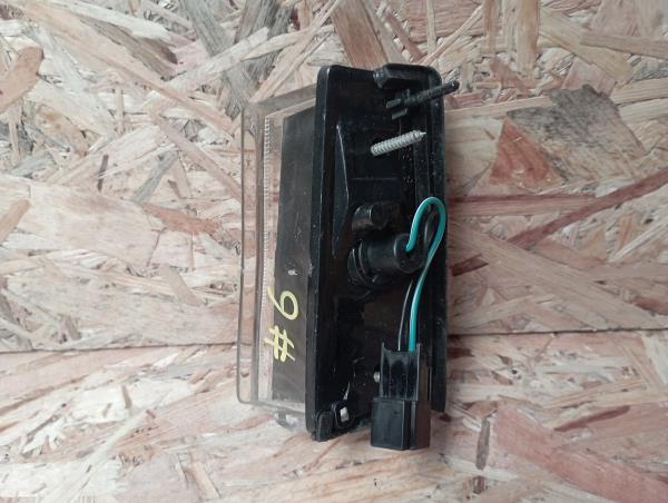 Right front Turn Signal NISSAN Sunny I Coupé (B11) Imagem-1