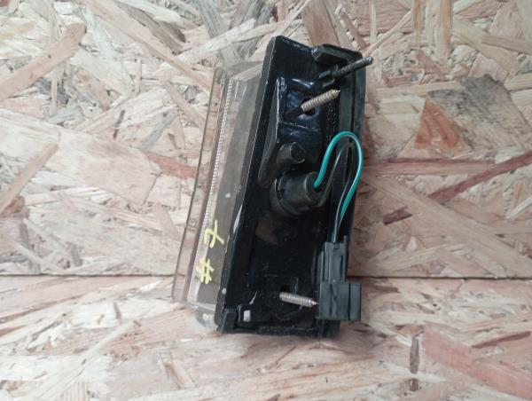 Clignotant avant Droite NISSAN Sunny I Wagon (B11) Imagem-1