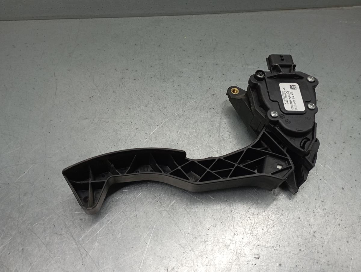 Accelerator Pedal RENAULT Twingo III (BCM_) Imagem-1