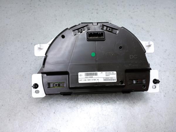Quadrante / painel de instrumentos RENAULT Twingo III (BCM_) Imagem-4