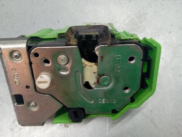 Fechadura / fecho porta trás direito ALFA ROMEO Giulietta (940_) Imagem-2