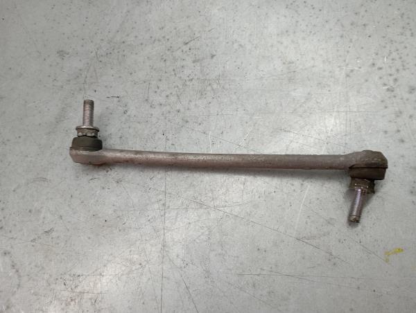 Tie rods / stabilizer links NISSAN Micra V (K14)