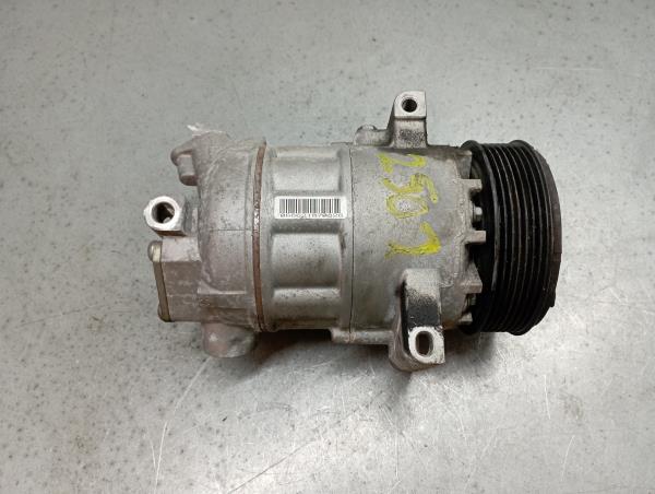 Compressore A/C RENAULT Captur (J5_)