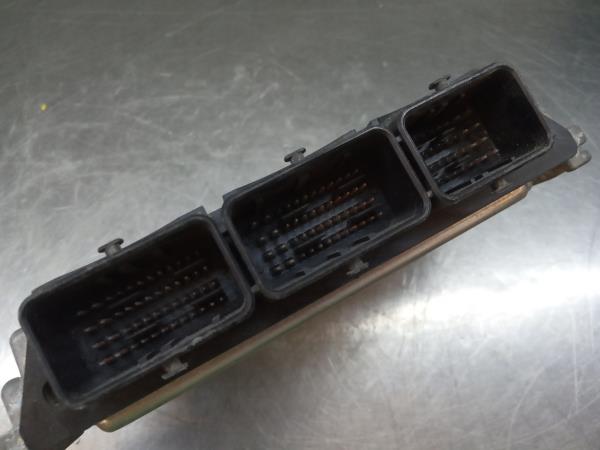 Centralina motor / ECU RENAULT Megane III (BZ0_) Imagem-2