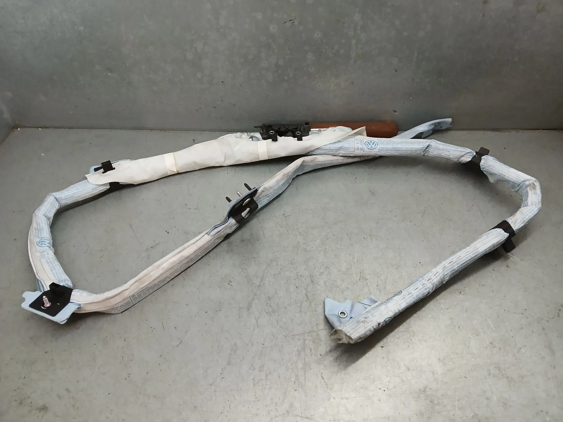 Airbag Cortinha Izquierdo VOLKSWAGEN Passat Variant (3C5) Imagem-2