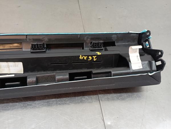 Friso tablier LAND ROVER Range Rover Evoque (L538) Imagem-3