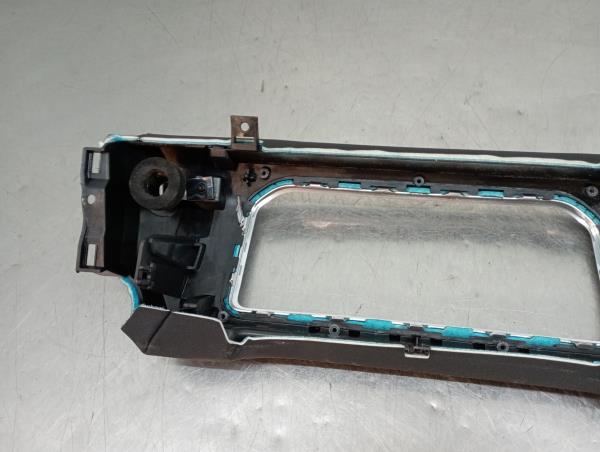 Friso tablier LAND ROVER Range Rover Evoque (L538) Imagem-4