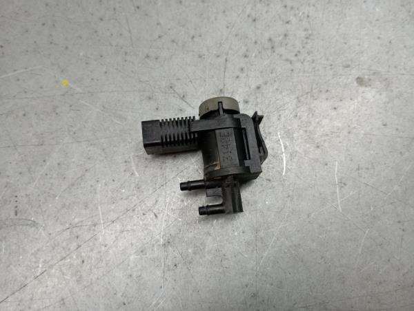 Válvula controlo de ar AUDI A4 (8K2, B8)