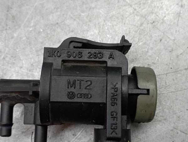Válvula controlo de ar AUDI A4 (8K2, B8) Imagem-3